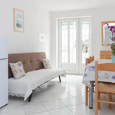 Libertas Near Queen Beach- By Ta Leut Agency * Privlaka (Zadar)