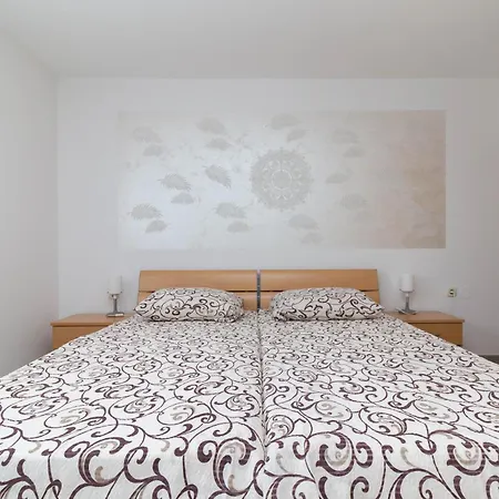 Libertas Near Queen Beach- By Ta Leut Agency Apartment Privlaka (Zadar)
