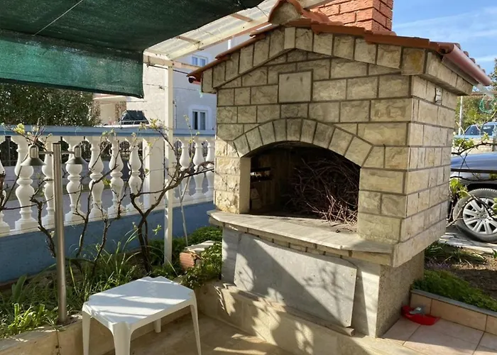 Libertas Near Queen Beach- By Ta Leut Agency Appartement